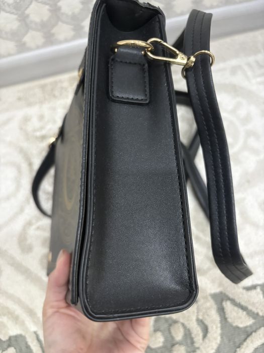 Сумка    продам