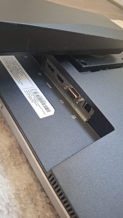 Vând monitor HP 23"