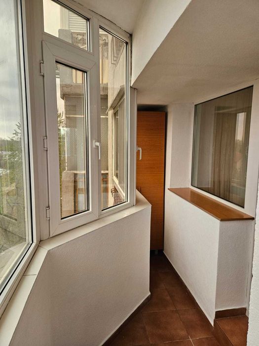 inchiriez apartament