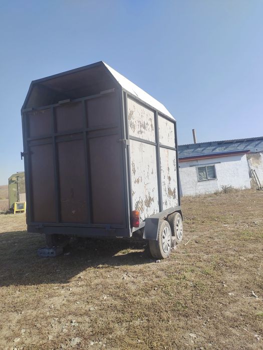 продам коневозка