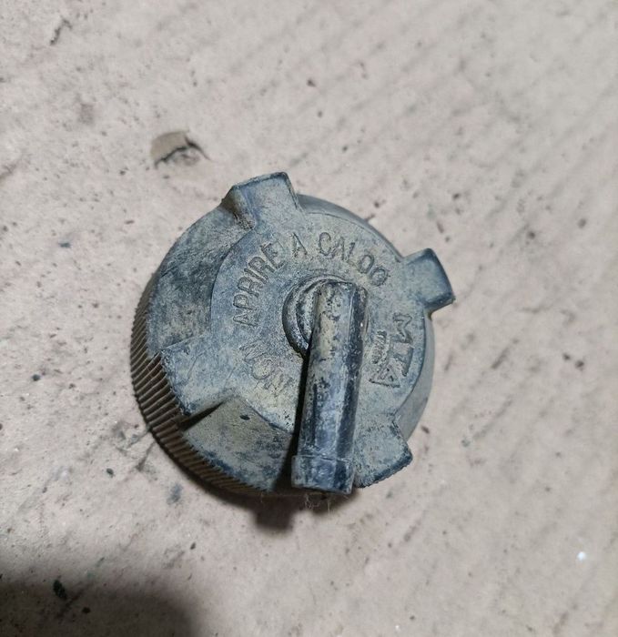 Bușon;Ducato,boxer,jumper,asigur expedierea coletului avantajos la ori