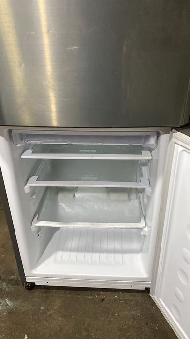 Продам Холодильник.