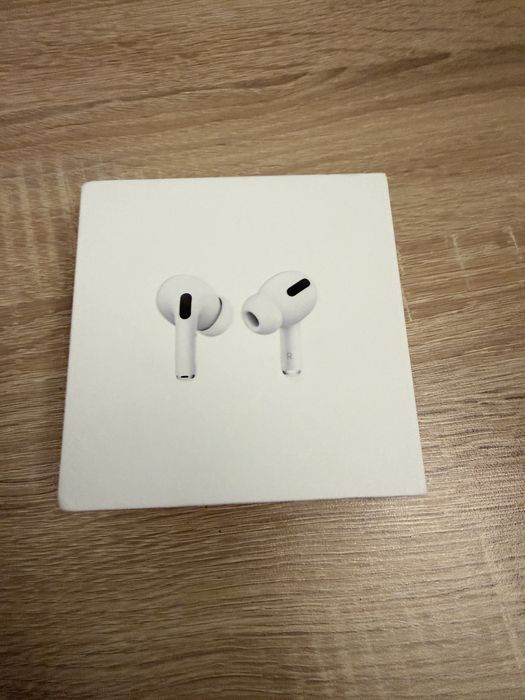 AirPods Pro (1st gen)