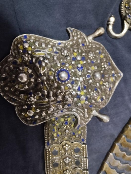 ЕТНО Старинен сребърен колан с емайл