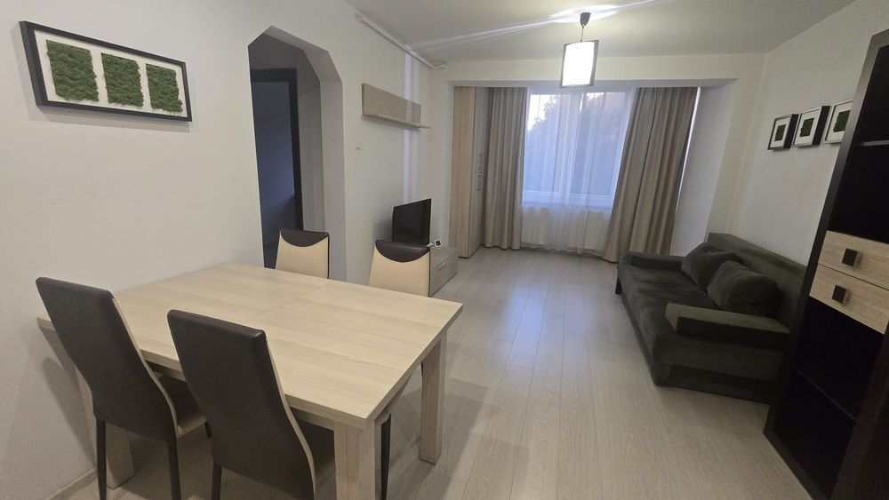 Inchiriez apartament 3 camere zona TBC