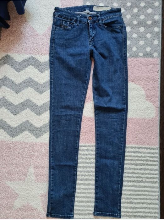 Blugi Diesel marime S