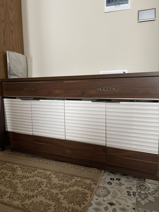 Комод Istikbal, Турция