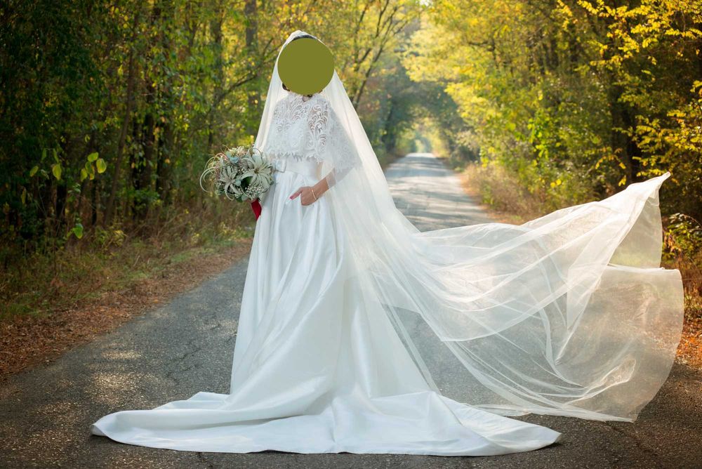 Rochie de mireasă din mătase naturală, mai multe piese