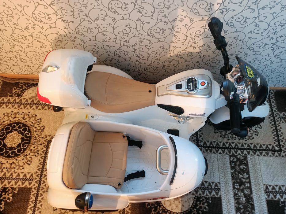 Продам электромобиль