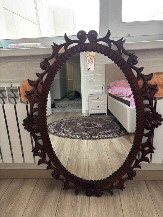 Зеркало настенное