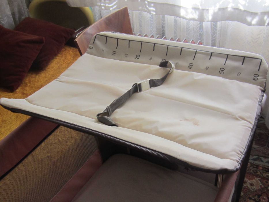 Детско легло - кошарка за спане и игра MONI Sleepy с матрак