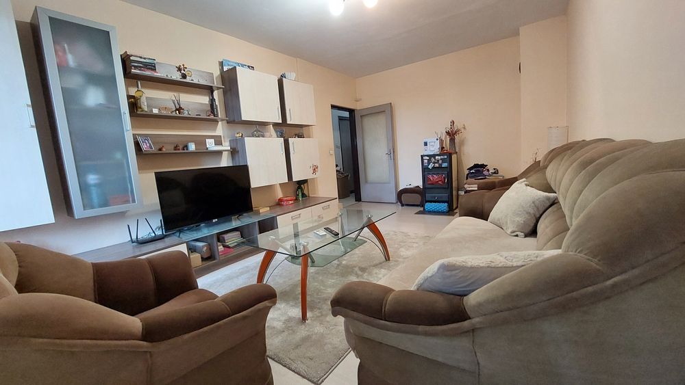 Продава се Тристаен апартамент в Пазарджик, Център - 87 кв.м за 989 €/кв.м - Снимка #4