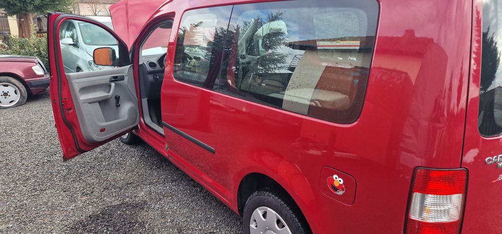 Mașina de vânzare MAXI