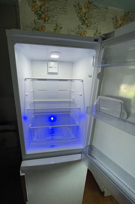 Продам холодильник ВЕКО