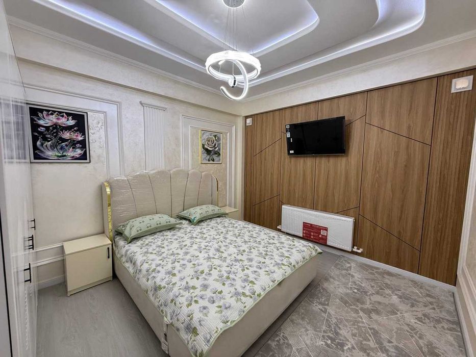 Срочно продается 3х комнатная люкс квартира на 4 этаже, в Самарканде