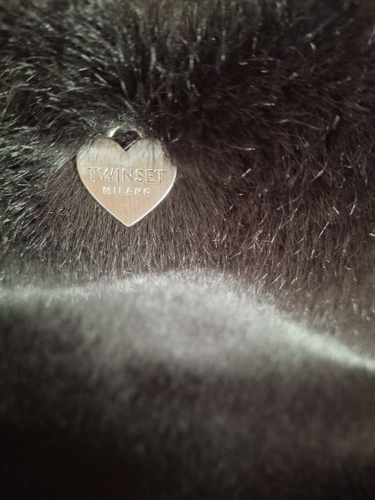 Продам шубу ,пр- во Италия