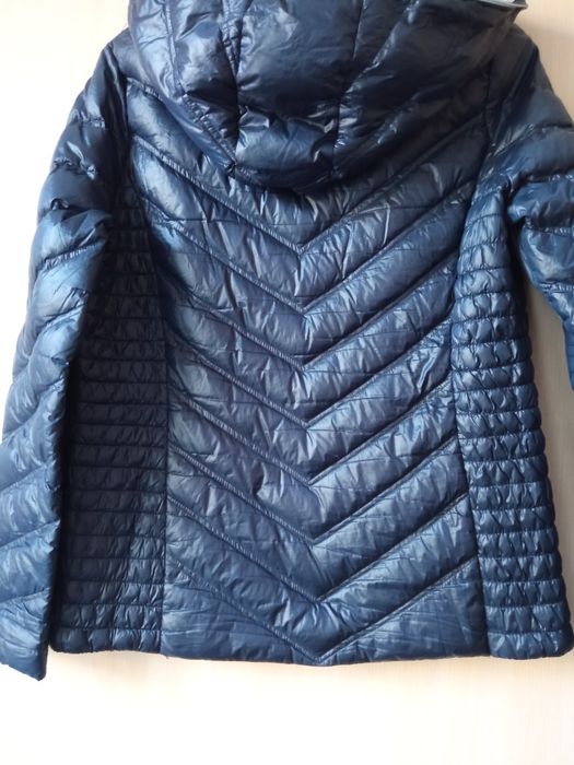 Куртка женская синего цвета