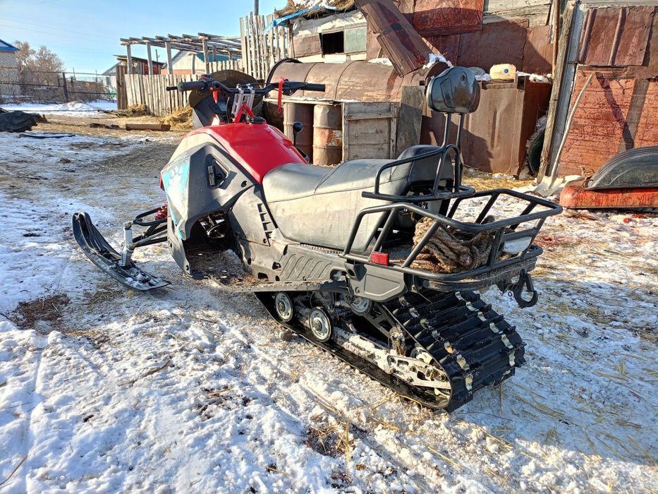 Продам снегоход Барыс 250куб