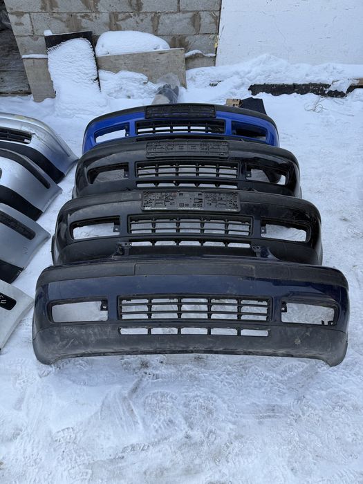 Передние бампера на Volkswagen Golf 4