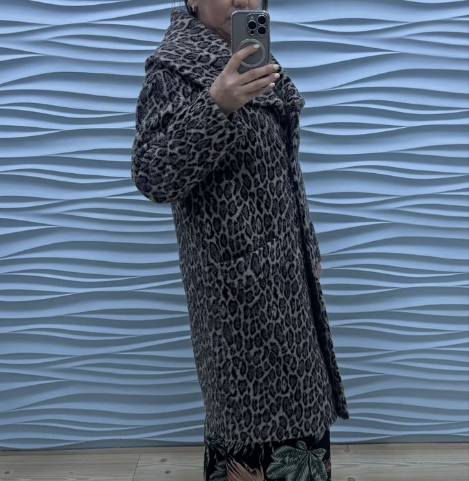 Куртки пуховики.