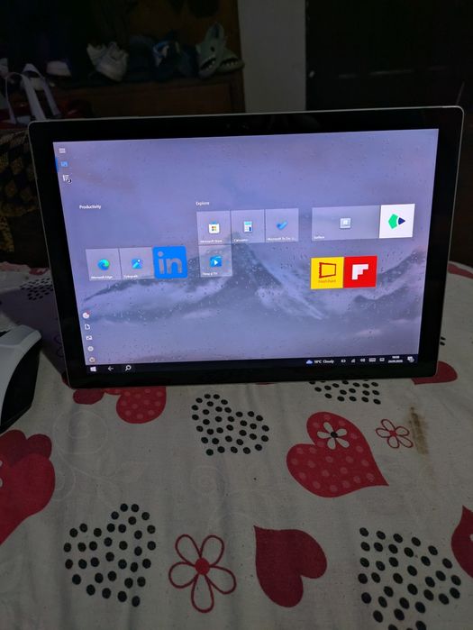 Surface pro 4 16 GB i7