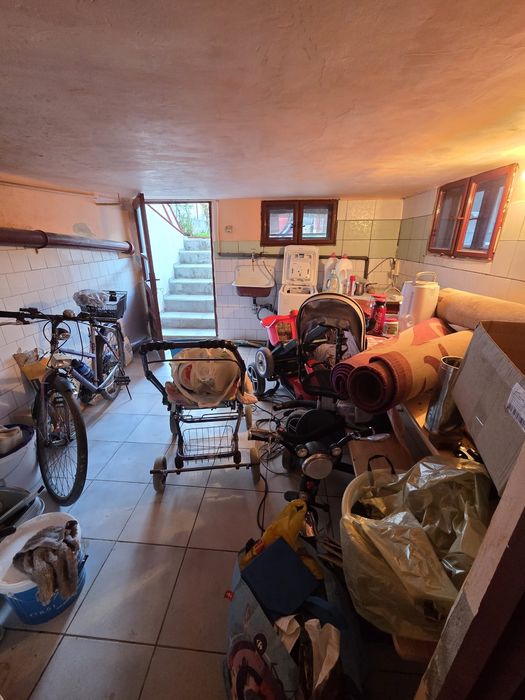 Casa Sacele 80000€ schimb   cu apartament in Astra Brasov