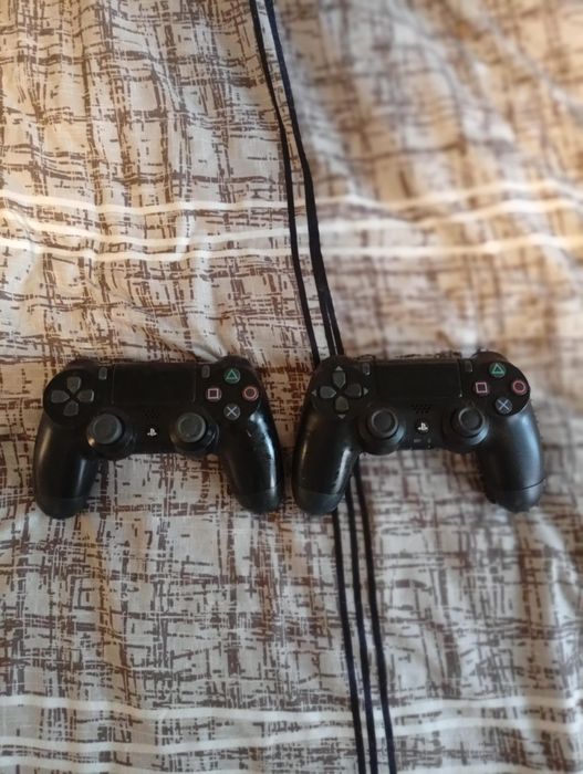 Vand PlayStation 4 Pro