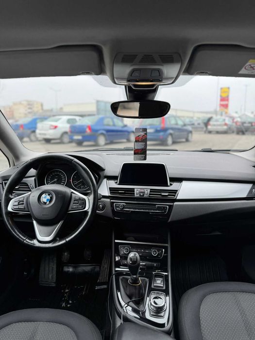 BMW 218d active tourer