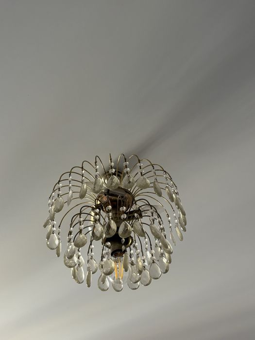 Винтажная люстра в стиле эпохи СССР