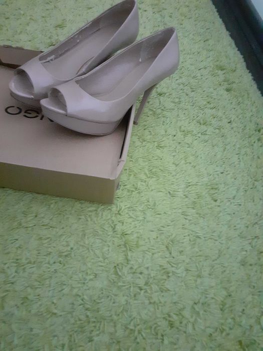 Pantofi mango nude
