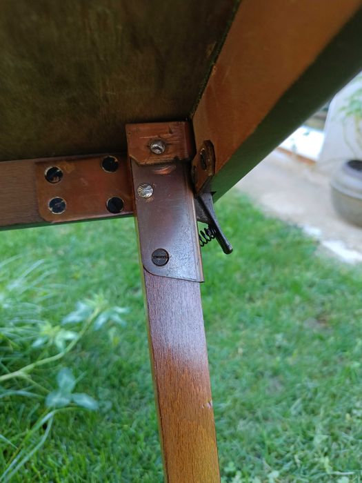 Стара английска сгъваема маса за игра на карти