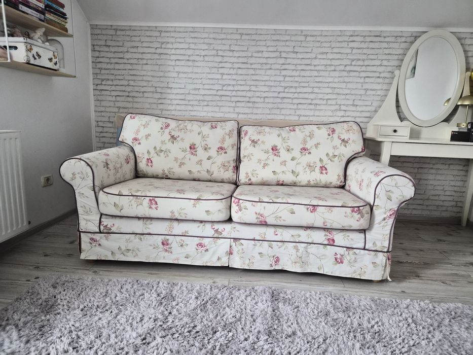 Canapea extensibila Cavio