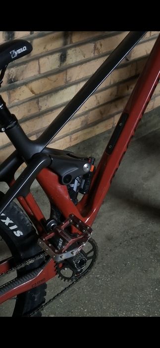 !!URGENT!! Mondraler foxy r 2022