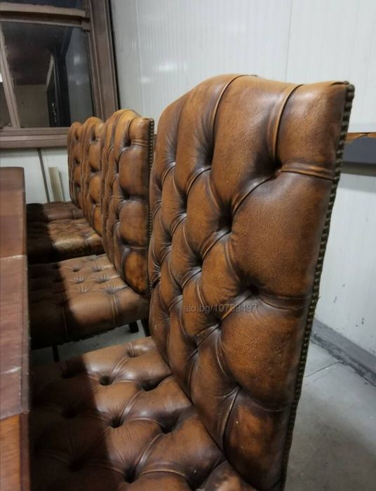 Цената е до 21.08 вкл. Оригинален луксозен комплект 12 Chesterfield стола с маса от махагон