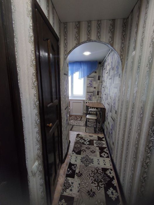 Продам квартиру 4-х комнатную