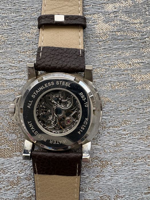 Ceas Automatic Kenneth Cole ca nou !