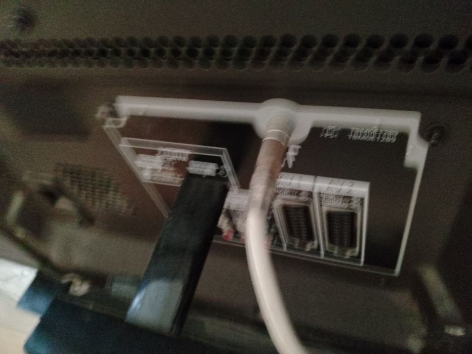 Продается телевизор