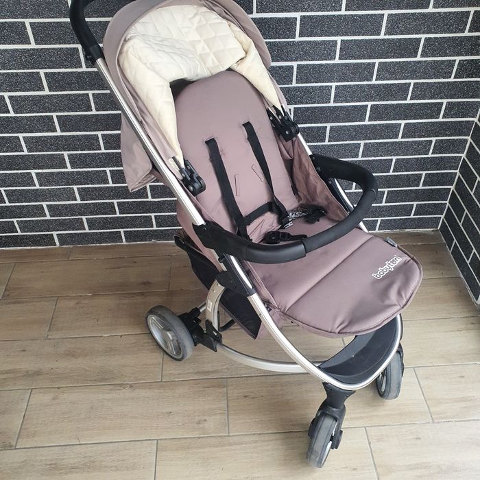 Коляска прогулочная babyton