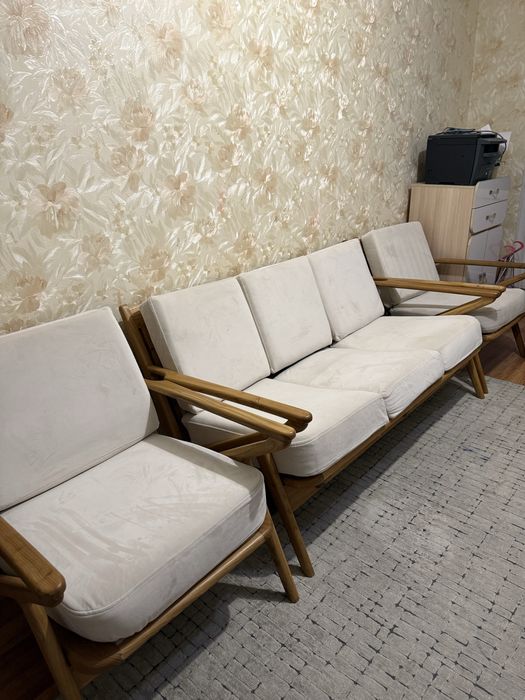 Продам диван и кресло