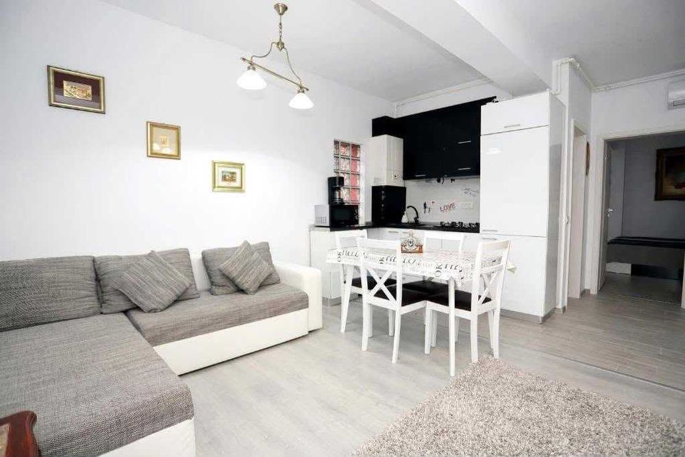 Închiriez 2 apartamente cu 2 camere în Mamaia Nord, Năvodari, pe termen lung