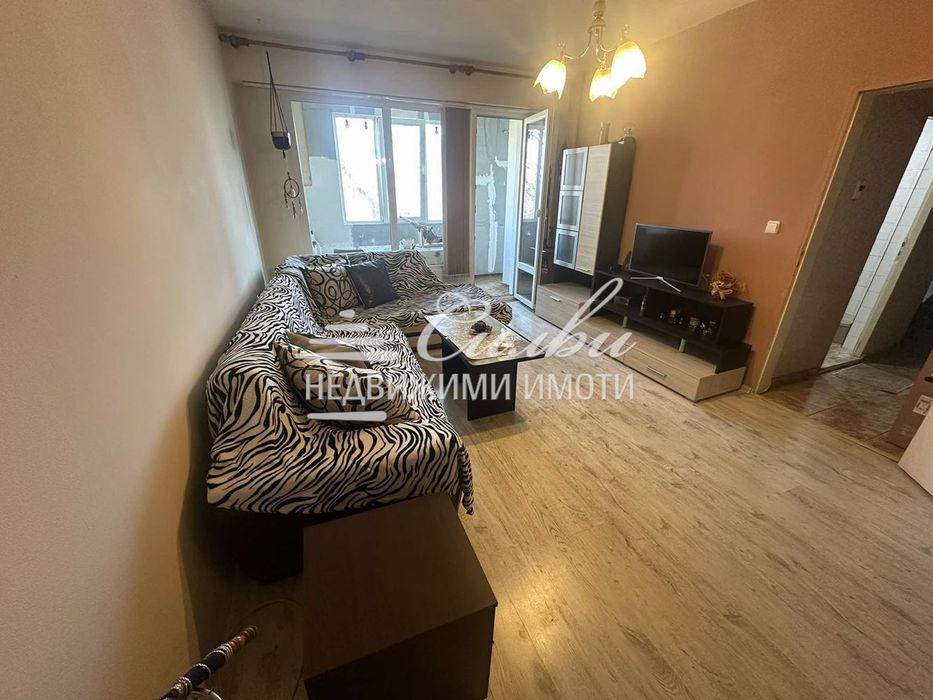 Продава се Двустаен апартамент в Търговище, Запад 2 - 71 кв.м за 1198 €/кв.м - Снимка #2