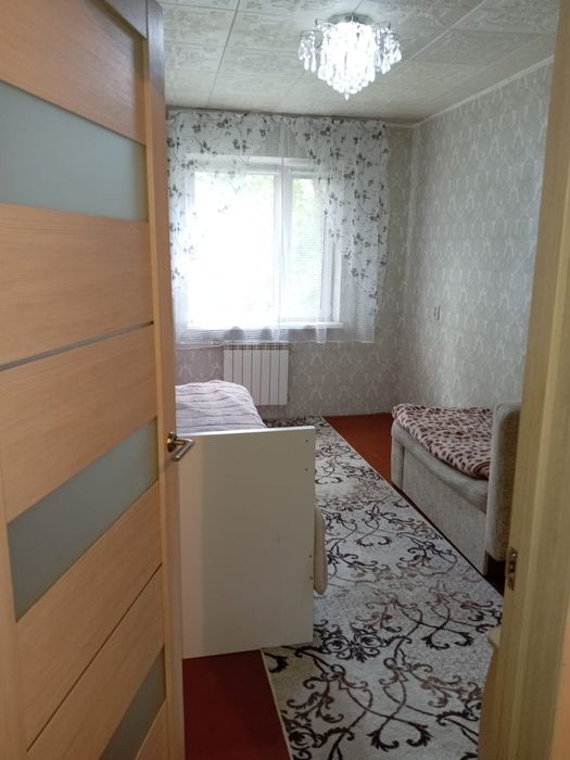 Продам 2хком квартиру район Айсберга.