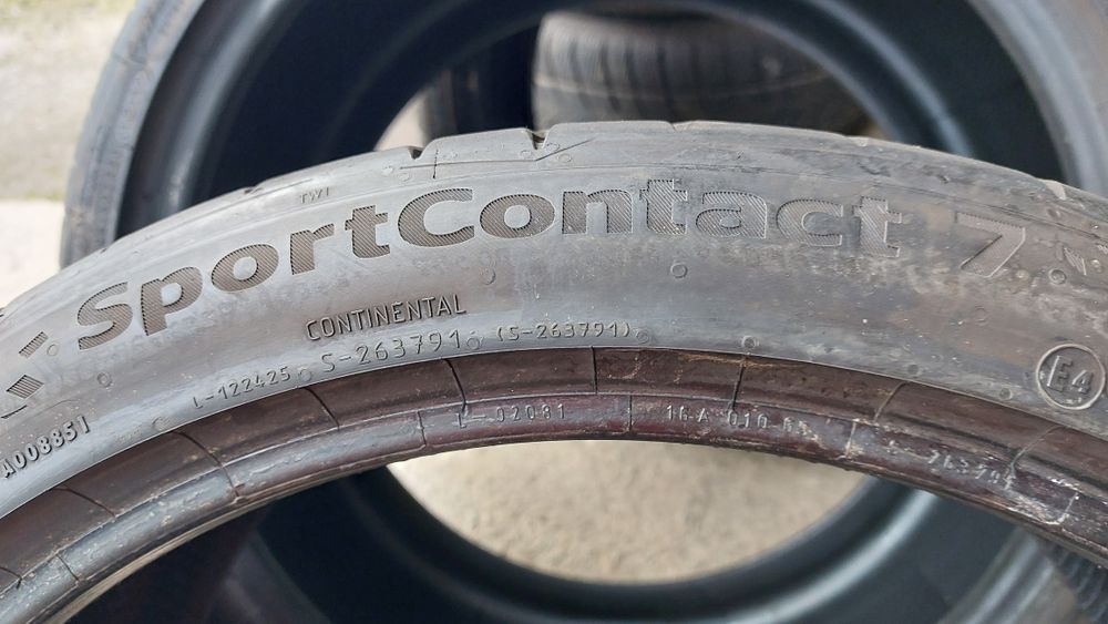 Летни гуми 255/35/19 Continental SportContact7 2 броя