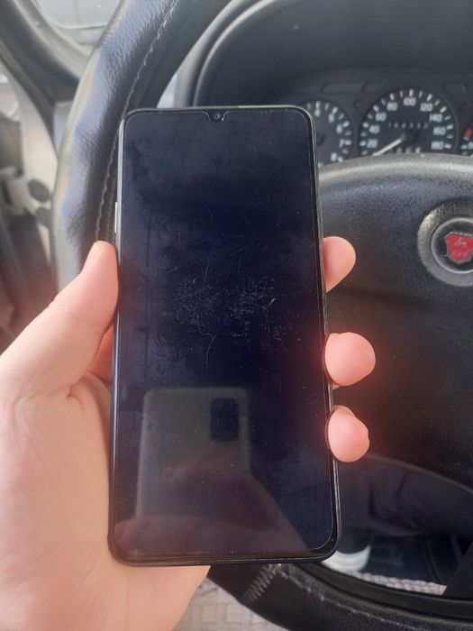 Huawei nova Y63.
