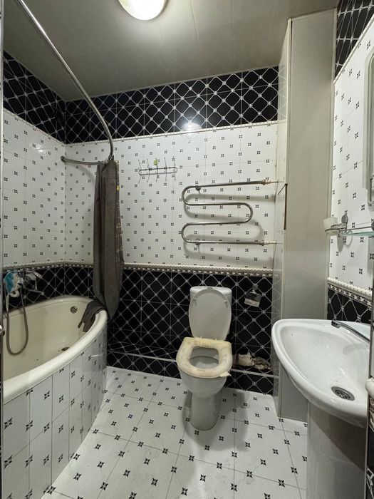 Тинчлик 3 хона квартира сотилади