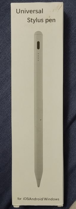 Universal Stilius sotiladi