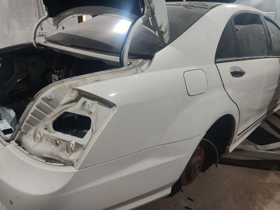 Крыло задний Мерседес W221