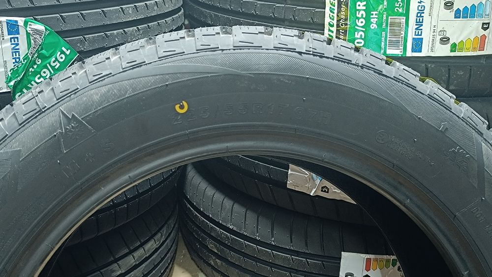 225/55R17  NEOLIN