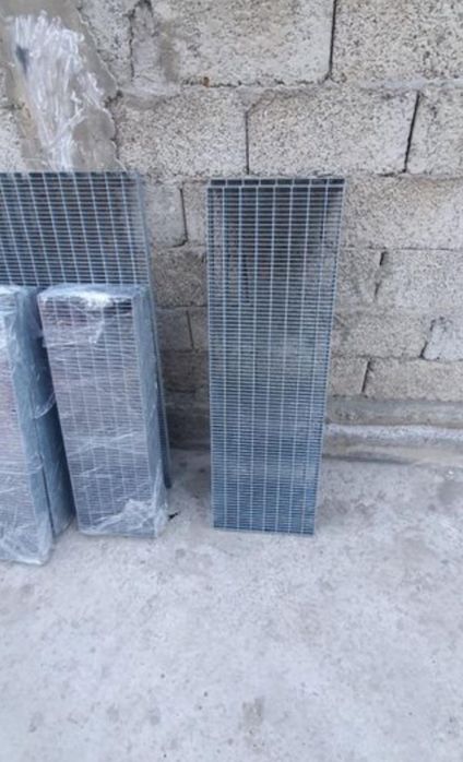 Trepte zincate galvanizate