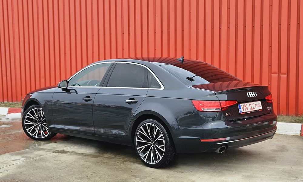 Audi A4 2.0i 190cp faruri full led,navi,distronic